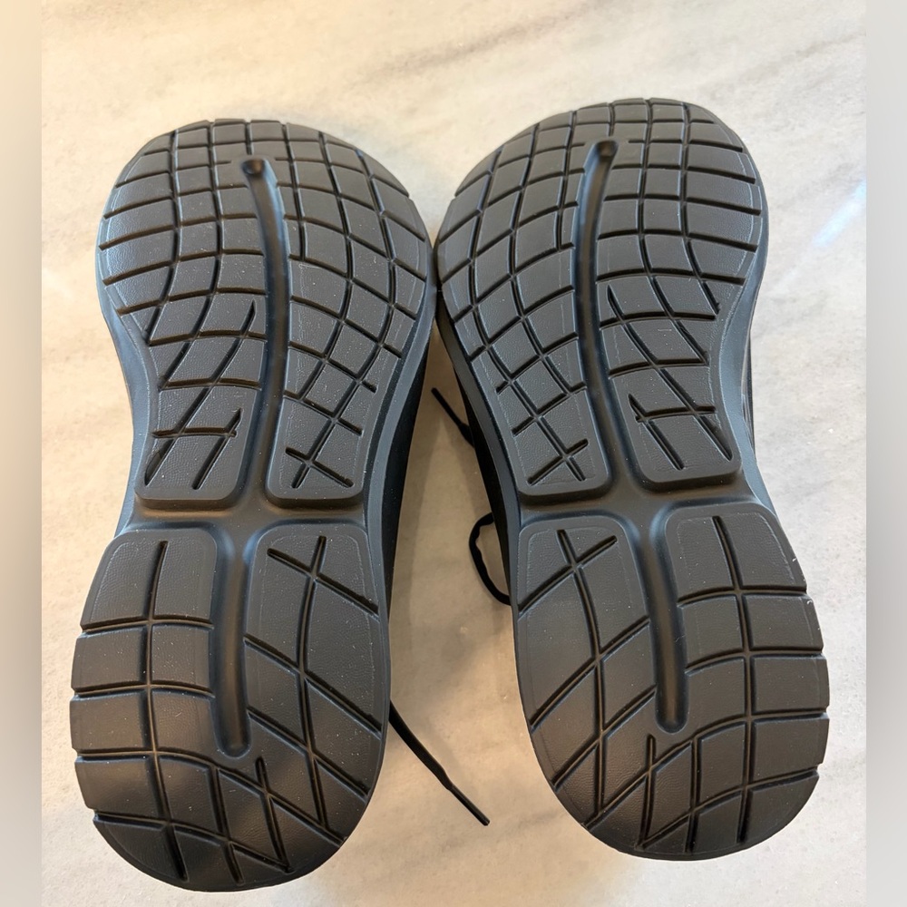 OOFOS Oomg men’s Recovery sneakers in black size 11 - Picture 10 of 11